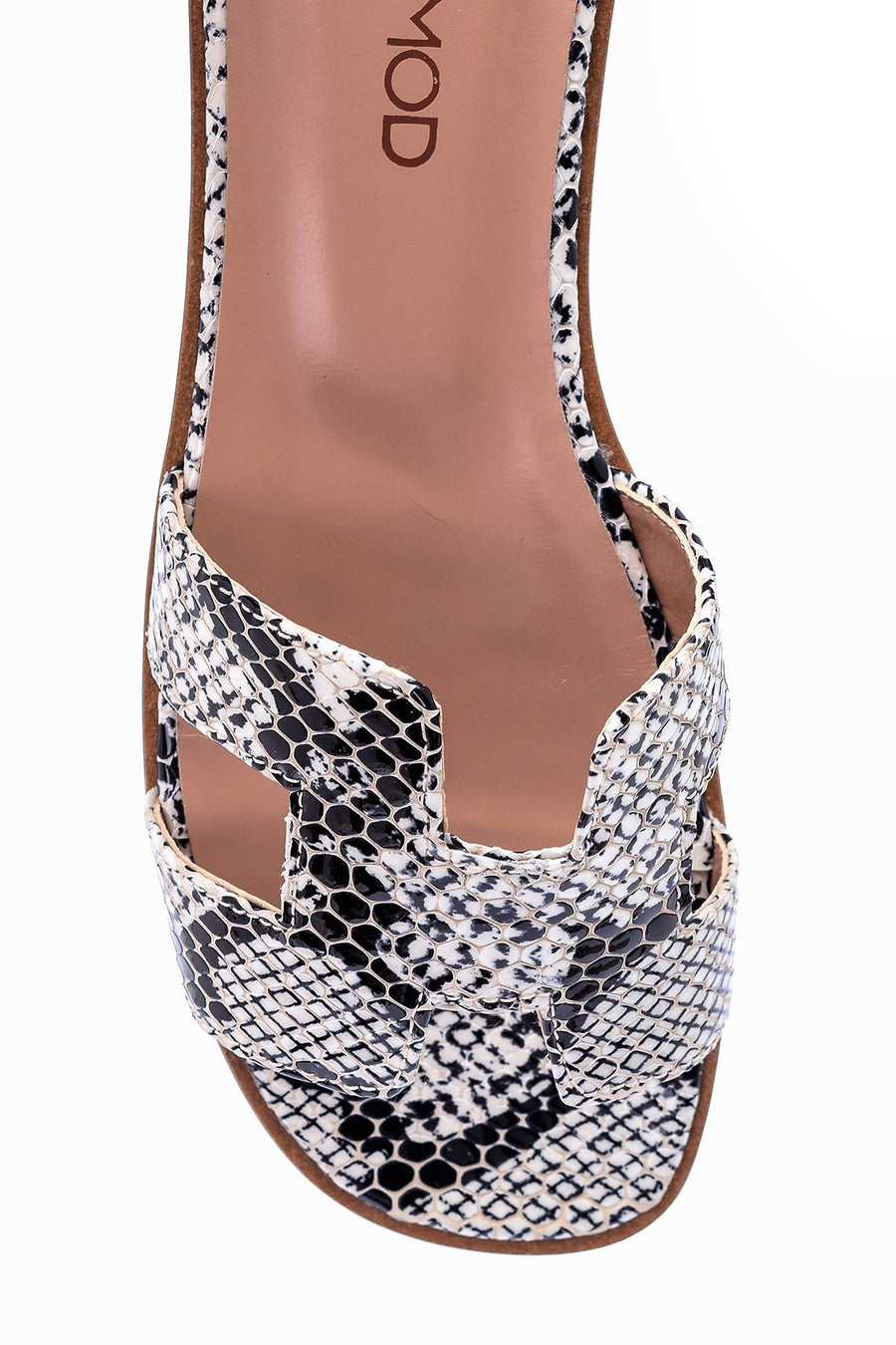 Women's Crocodile Patterned Slippers