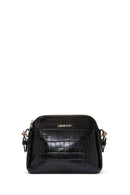 Woman Black Long-Strap Croc-Pattern Crossbody Bag | Derimod
