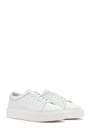 Men's White Lace-up Thick-Sole Leather Sneaker | Derimod