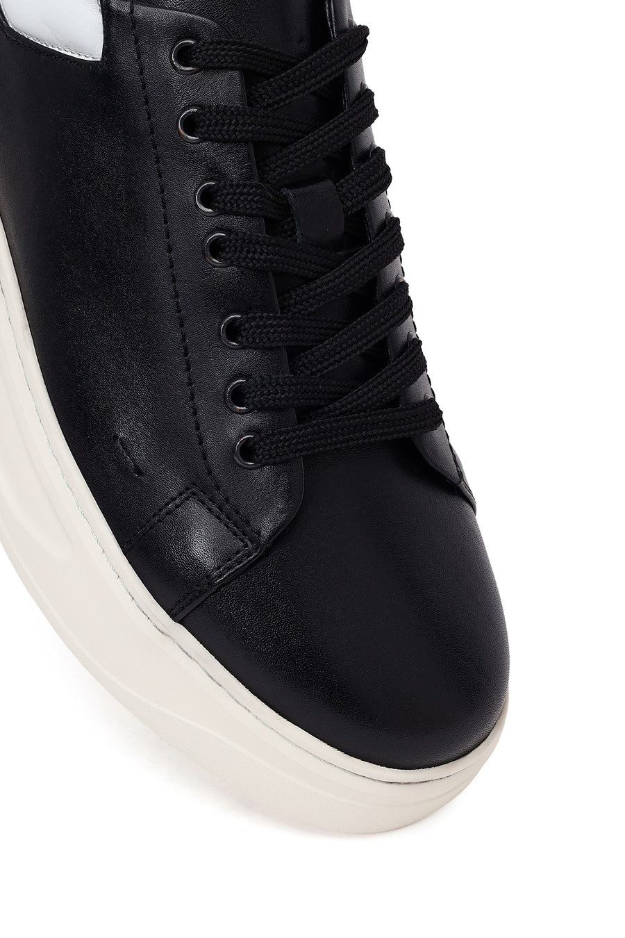 Erkek Siyah Bağcıklı Deri Sneaker