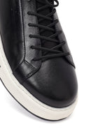 Erkek Siyah Bağcıklı Kalın Tabanlı Deri Sneaker | Derimod