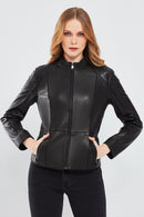 Riva Kadın Siyah Slim-Fit Kısa Deri Ceket | Derimod