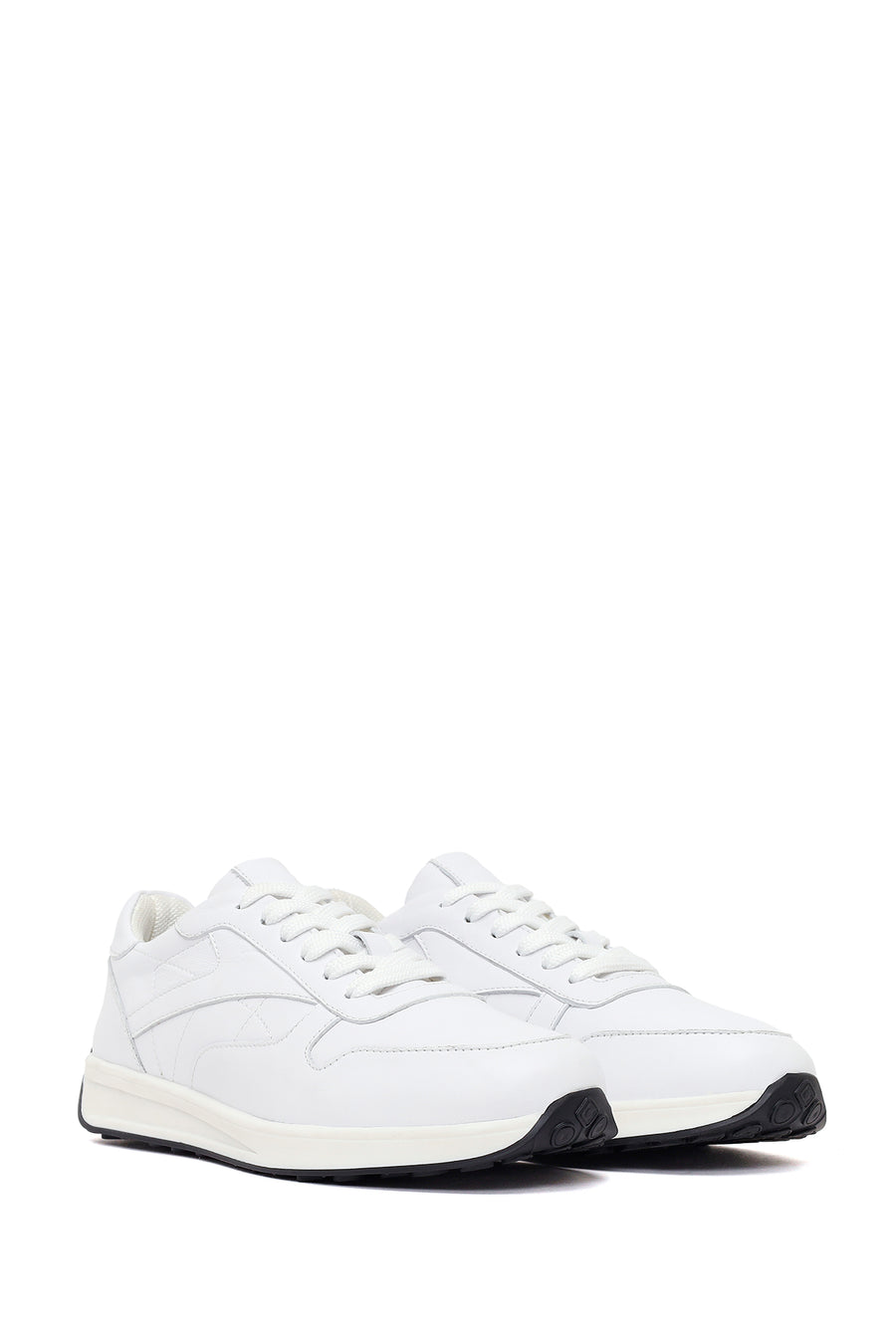 Woman White Lace-Up Leather Sneaker