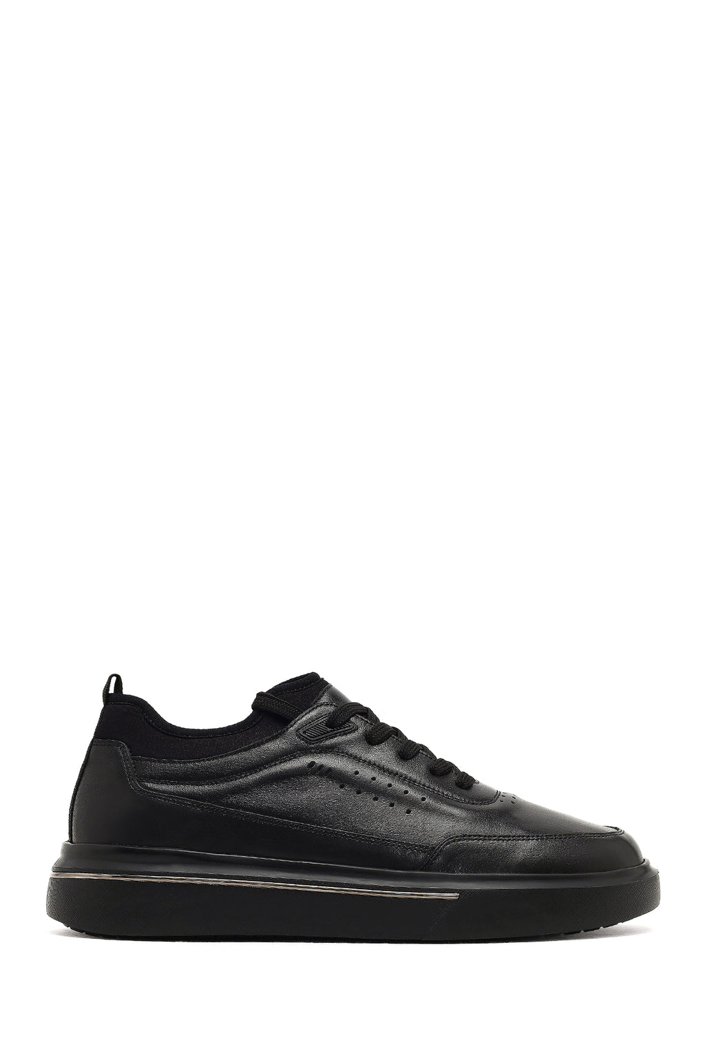 Erkek Siyah Bağcıklı Kalın Tabanlı Deri Sneaker