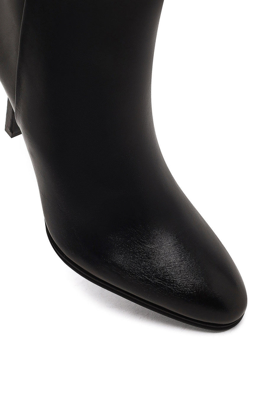 Women's Black Zippered High Thin Heel Leather Boot