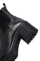 Woman Black Chunky Heels Leather Chelsea Boots | Derimod