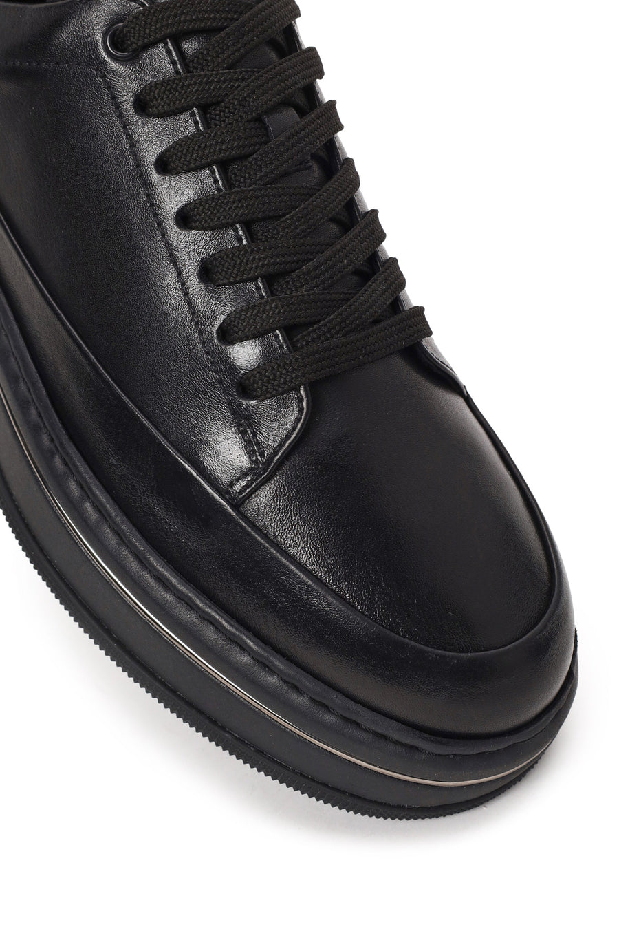 Erkek Siyah Bağcıklı Kalın Tabanlı Deri Sneaker
