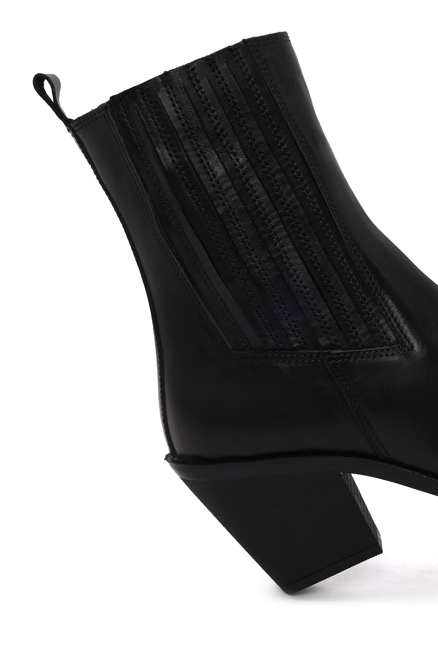 Woman Black Chunky-Heel Leather Cowboy Boots