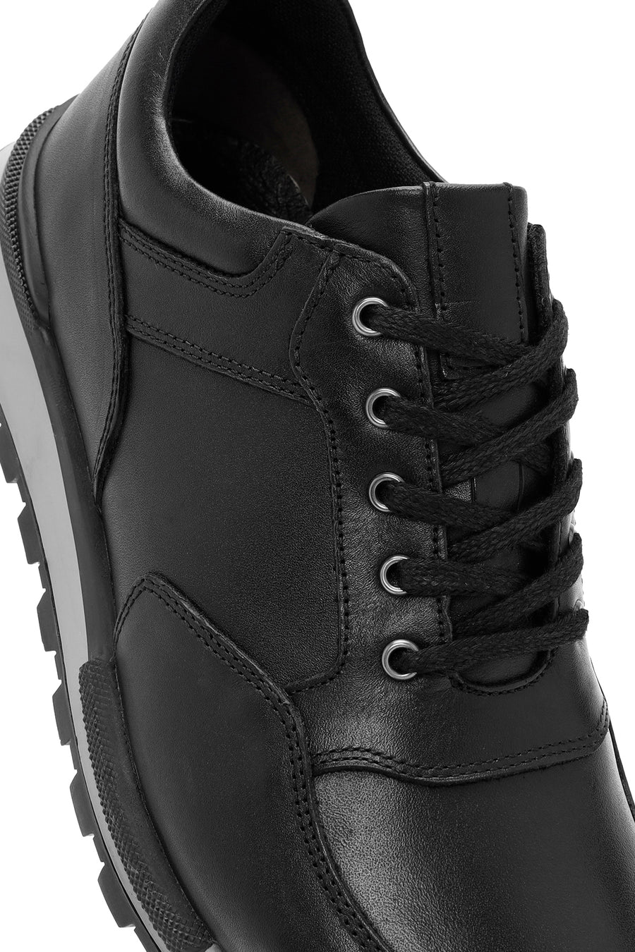 Men's Black Lace-Up Leather Casual Sneakers