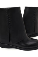 Woman Black Leather Boots | Derimod