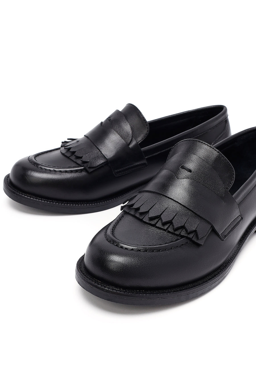 Woman Black Leather Masculine Loafer