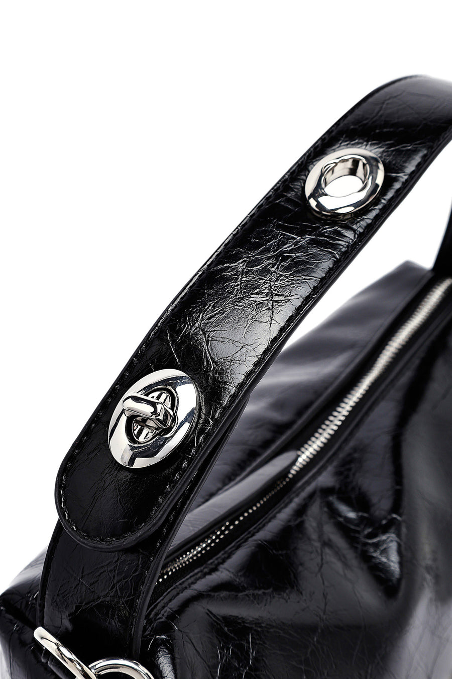 Women's Black Long Strap Chain Detailed Shoulder Bag