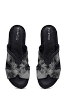 Woman Black Leather Comfort Slipper | Derimod