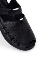 Woman Black Patterned Thick-Soled Leather Comfort Sandal | Derimod