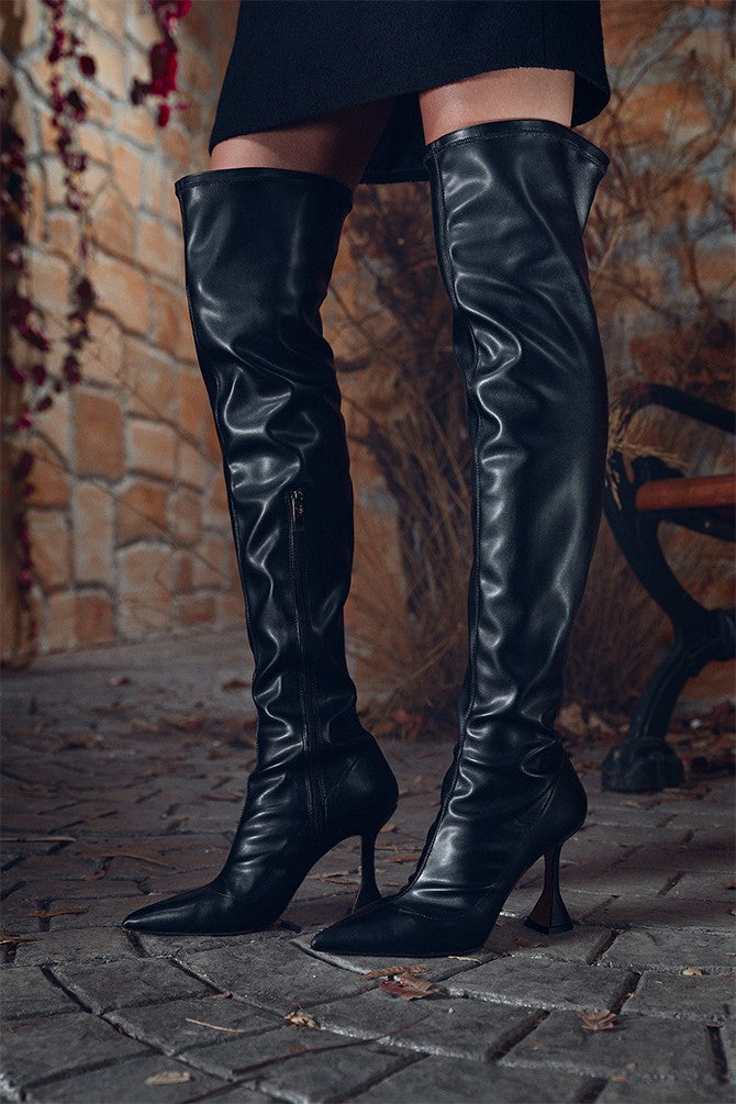 Women's Leather Goblet Heeled Boots