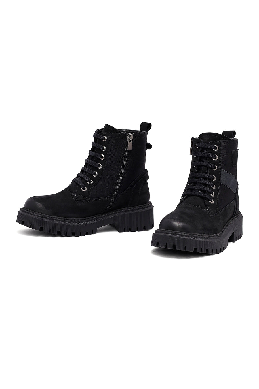 Woman Black Zippered Leather Postal Boots